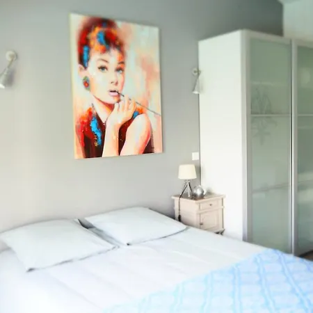 Maison De 3 Avec Piscine Privee Terrasse Et Wifi A Marie De Re Vakantiehuis