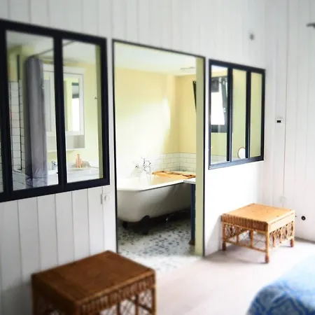 Maison De 3 Avec Piscine Privee Terrasse Et Wifi A Marie De Re *